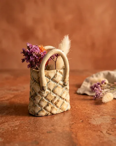 Mini Vaso Lady Dior Bag, mini vaso de cerâmica artesanal