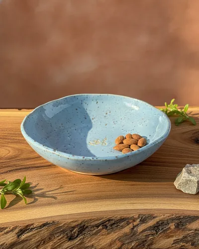 Prato Blu, peça de cerâmica artesanal